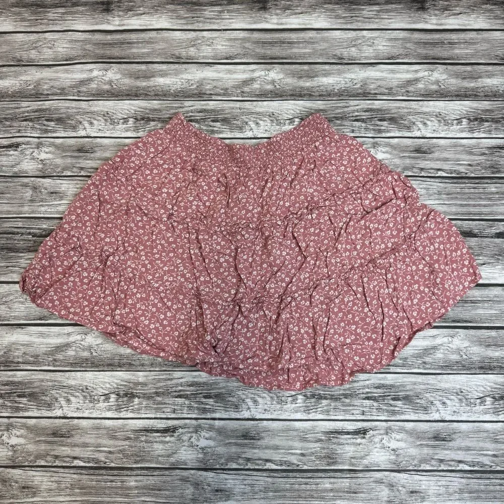 Hollister Women’s Pink White Floral Tiered Mini Skirt Smocked Waist Size S